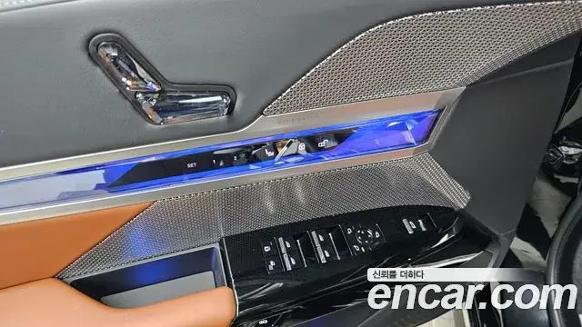 BMW 7 Series 2025 — ფოტო 12/33