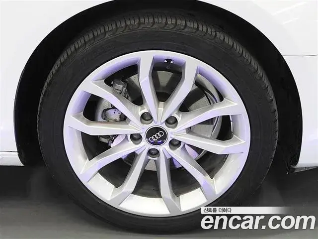 Audi A4 2023 — Şəkil 7/20