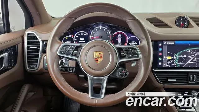 Porsche Cayenne 2022 — ფოტო 1/34
