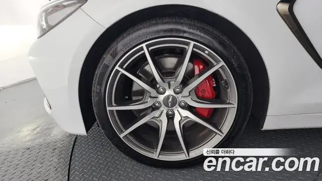 Genesis G70 2018 — ფოტო 3/36