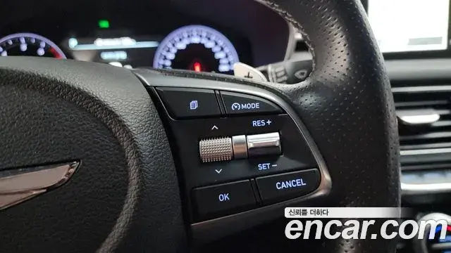 Genesis G70 2018 — ფოტო 8/36
