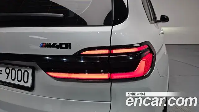 BMW X7 2025 — ფოტო 21/39