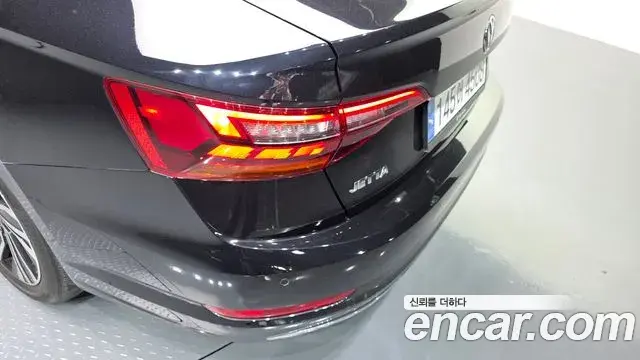 Volkswagen Jetta 2021 — Şəkil 22/50