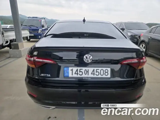 Volkswagen Jetta 2021 — Şəkil 2/50