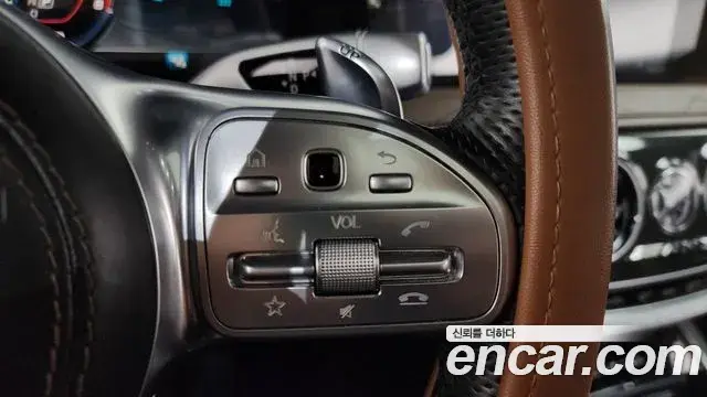 Mercedes-Benz S-Class 2018 — Photo 4/20
