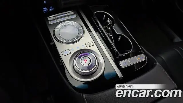 Genesis G80 2020 — Photo 1/20