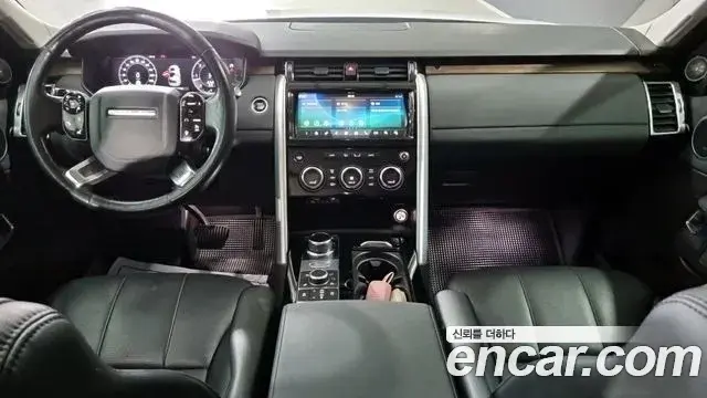 Land Rover Discovery 5 2019 — ფოტო 9/18