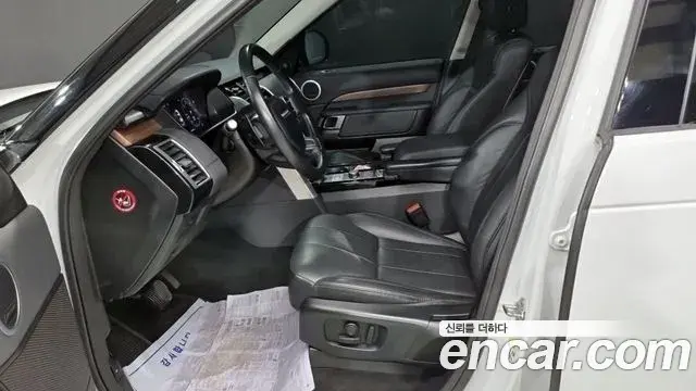 Land Rover Discovery 5 2019 — ფოტო 10/18
