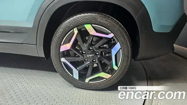 Kia Seltos 2024 — ფოტო 11/30