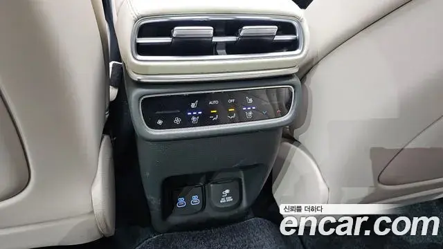 Genesis GV80 2024 — ფოტო 16/20