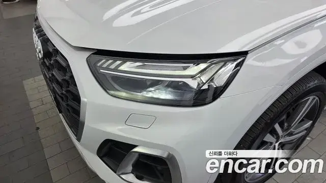 Audi Q5 2022 — Photo 34/36