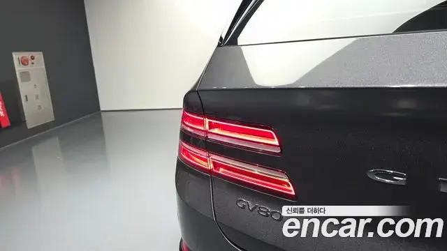 Genesis GV80 2022 — ფოტო 19/32