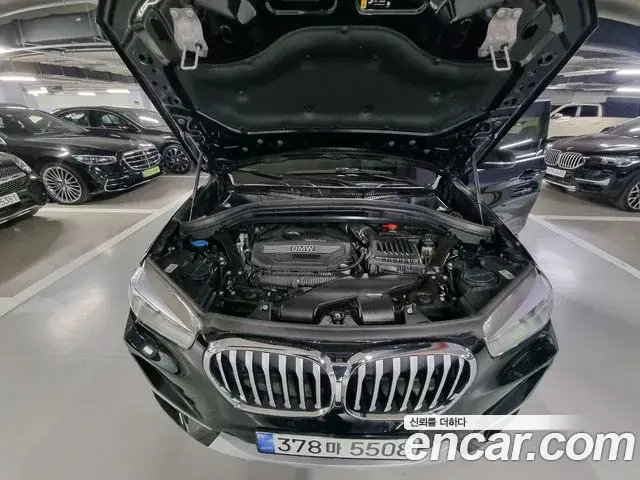 BMW X1 2022 — ფოტო 3/19