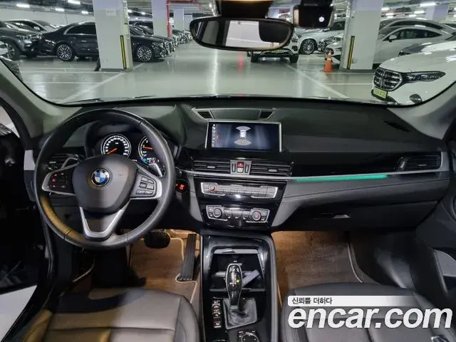 BMW X1 2022 — ფოტო 12/19