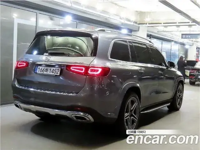 Mercedes-Benz GLS-Class 2020 — ფოტო 15/20
