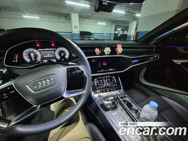 Audi A6 2023 — Photo 12/14