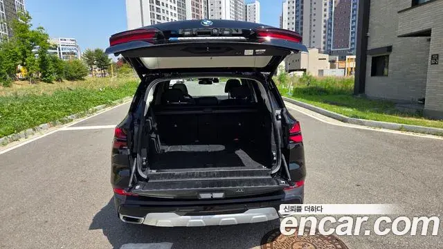 BMW X5 2024 — Photo 9/20