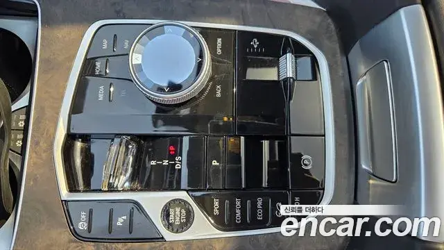 BMW X5 2024 — Photo 10/20