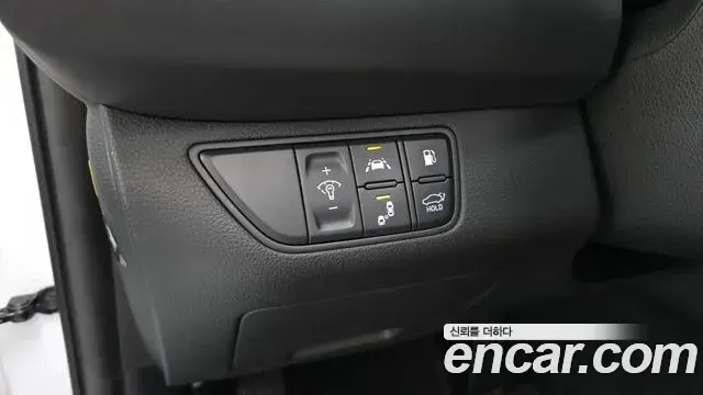 Genesis G70 2019 — ფოტო 33/36