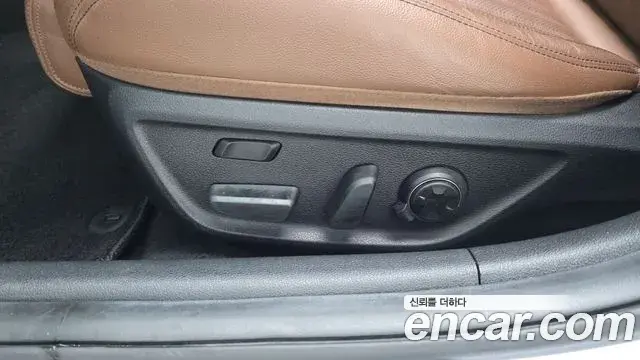 Genesis G70 2019 — ფოტო 6/36