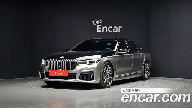 BMW 7 Series 2020 — ფოტო 9/20