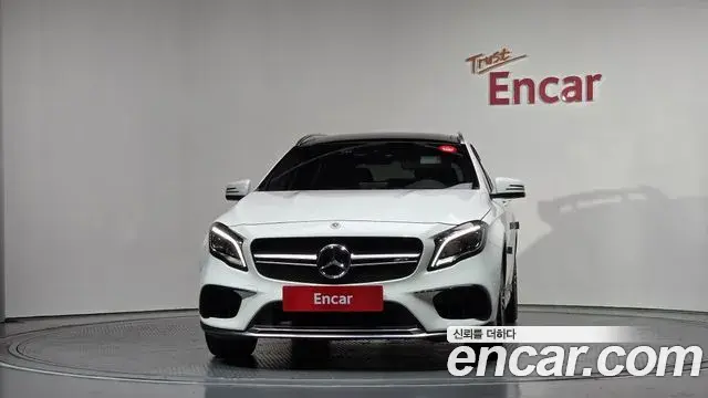 Mercedes-Benz GLA-Class 2019 — Фото 3/20