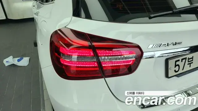 Mercedes-Benz GLA-Class 2019 — ფოტო 27/29