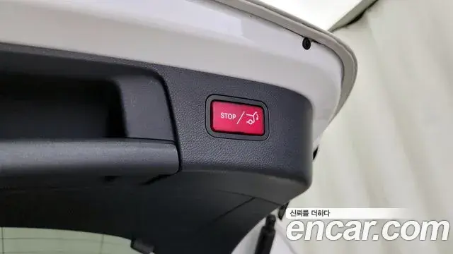 Mercedes-Benz GLA-Class 2019 — ფოტო 25/29