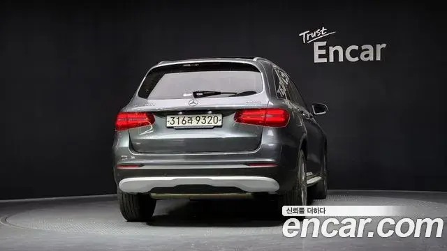 Mercedes-Benz GLC-Class 2018 — Фото 4/20