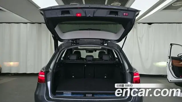 Mercedes-Benz GLC-Class 2018 — Фото 20/20