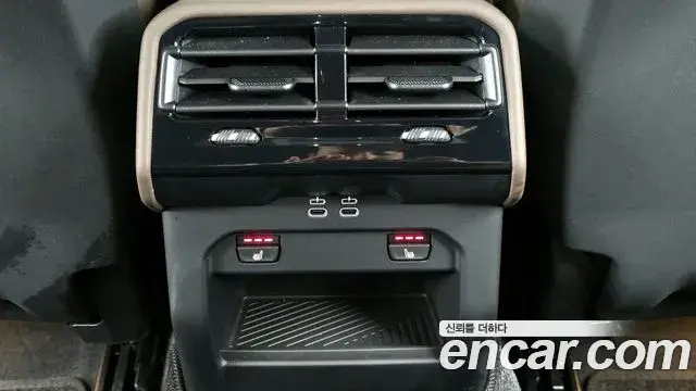 BMW 5 Series 2024 — ფოტო 20/33
