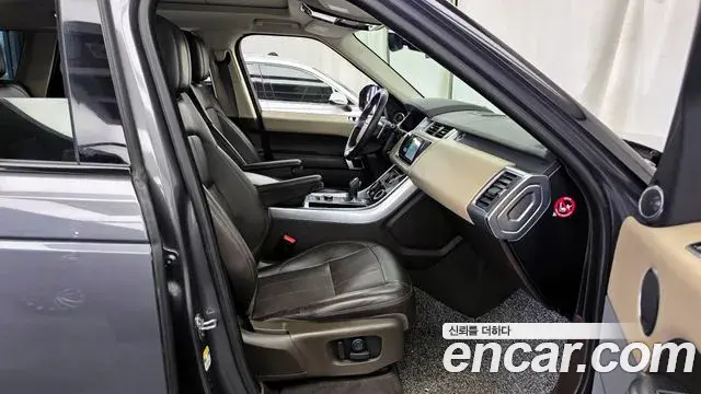 Land Rover Range Rover Sport 2019 — Şəkil 13/20