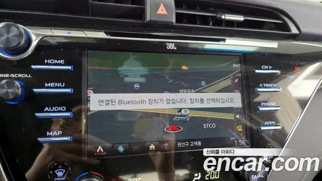 Toyota Camry 2019 — Photo 10/28