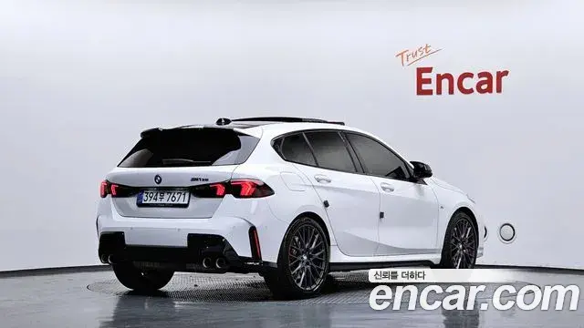 BMW 1 Series 2025 — Şəkil 5/36