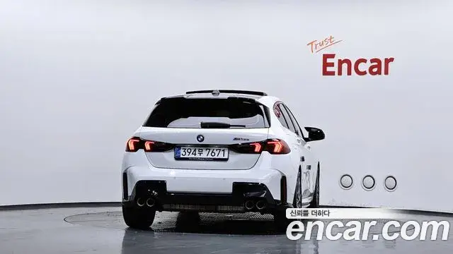 BMW 1 Series 2025 — Şəkil 7/36