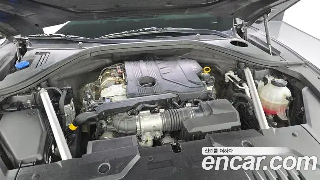 Genesis GV70 2021 — Photo 29/35