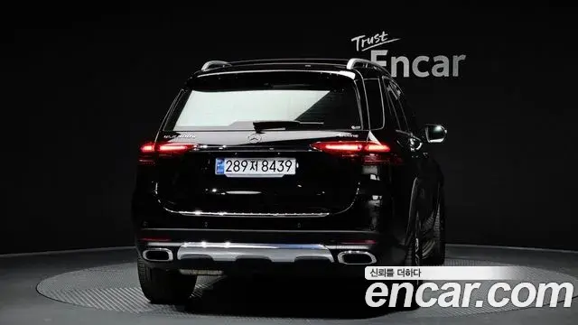 Mercedes-Benz GLE-Class 2024 — ფოტო 8/34
