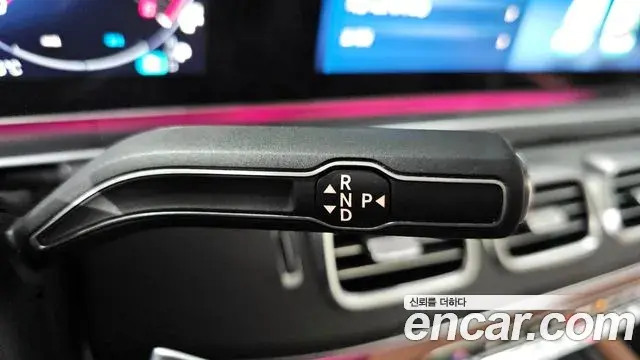 Mercedes-Benz GLE-Class 2024 — ფოტო 26/34