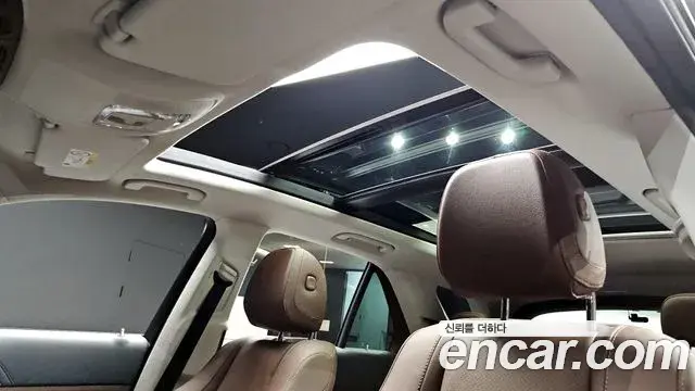 Mercedes-Benz GLE-Class 2024 — ფოტო 21/34