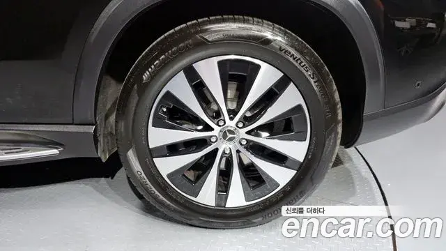 Mercedes-Benz GLE-Class 2024 — ფოტო 15/34