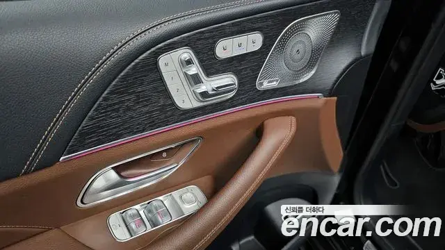 Mercedes-Benz GLE-Class 2024 — ფოტო 20/34