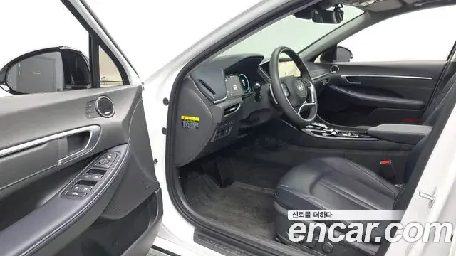 Hyundai Sonata 2019 — Photo 10/20