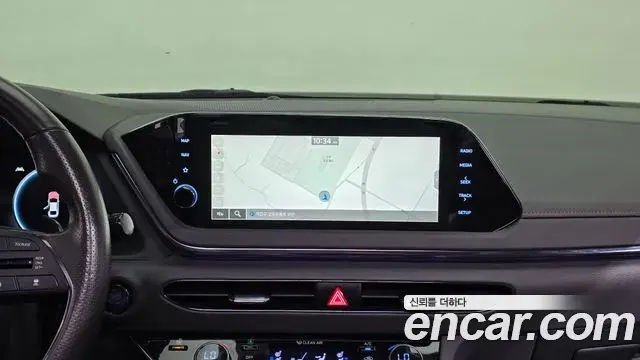 Hyundai Sonata Hybrid 2021 — ფოტო 27/35