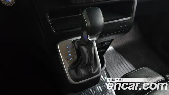 Hyundai Staria 2022 — Şəkil 24/30