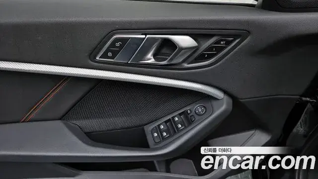 BMW 1 Series 2021 — Şəkil 2/30