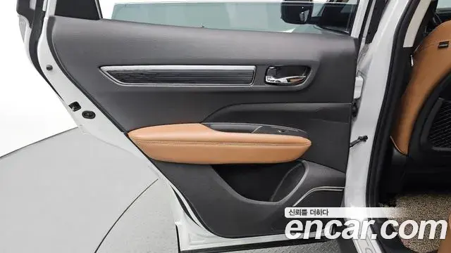 Renault Samsung QM6 2022 — ფოტო 5/32