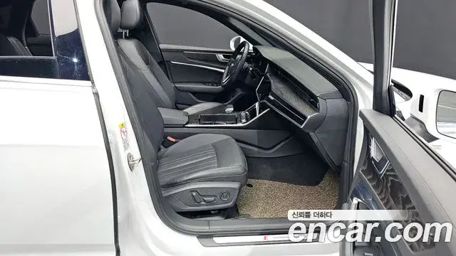Audi A6 2021 — ფოტო 2/34
