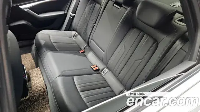 Audi A6 2021 — ფოტო 9/34