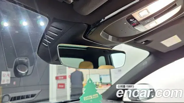 Volvo XC60 2021 — ფოტო 35/35