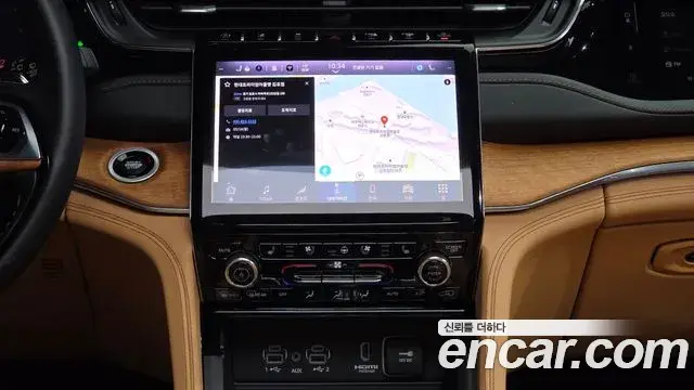 Jeep Grand Cherokee 2023 — ფოტო 29/44